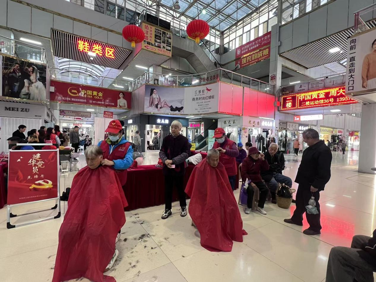 公益不打烊，情暖每月時光