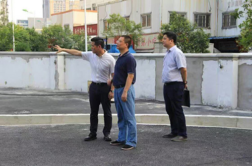 20160818拱墅區(qū)委常委、組織部李煒蒞臨杭州建華文創(chuàng)集團總部調(diào)研指導(dǎo) (4).jpg
